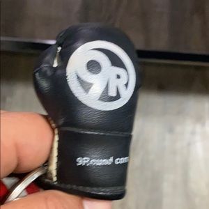 Meet your Posher, Eli